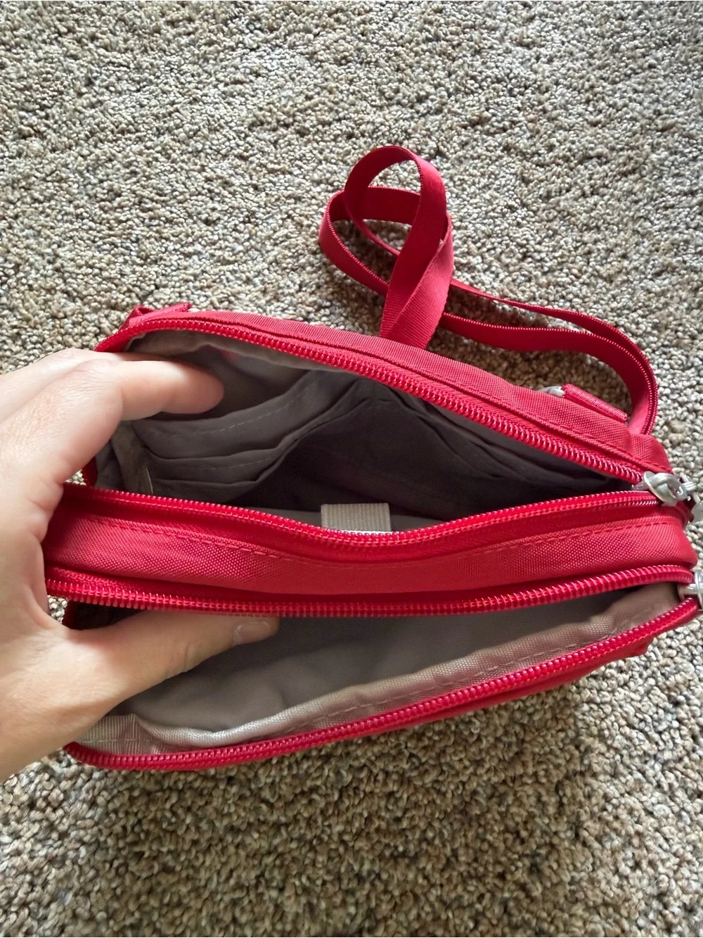 BAGGALLINI Bright Red Legacy Triple Zip Bagg Crossbody Convertible Clutch Waist